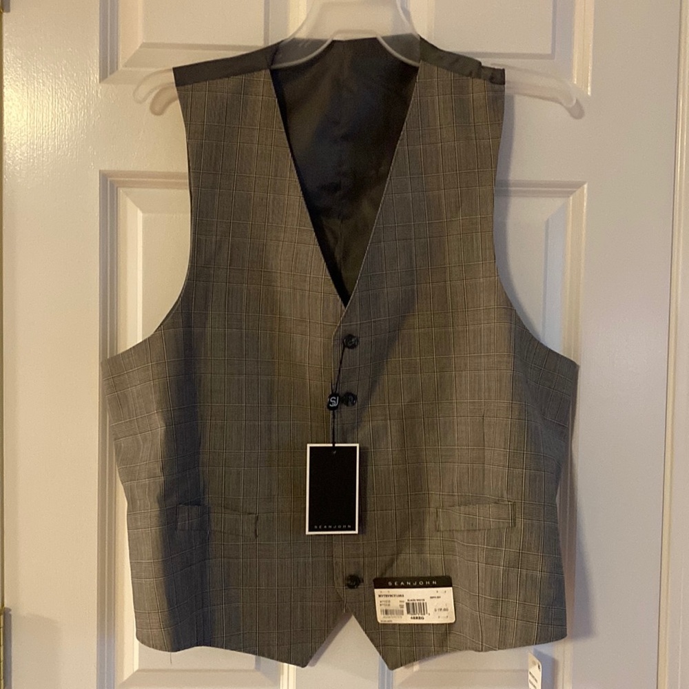 Sean John Men’s Vest, Size-48R New with tags